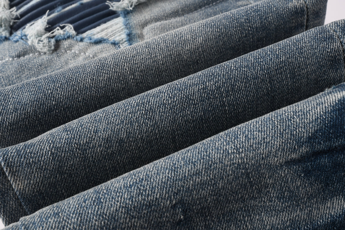 AMIRI Jeans A8926