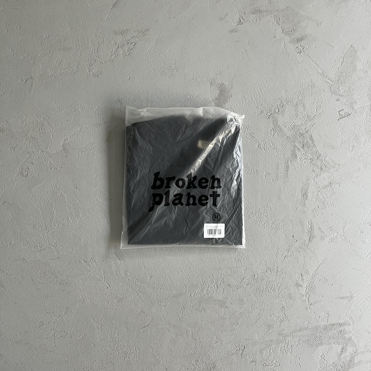 Broken P Basic Letter Short TShirt