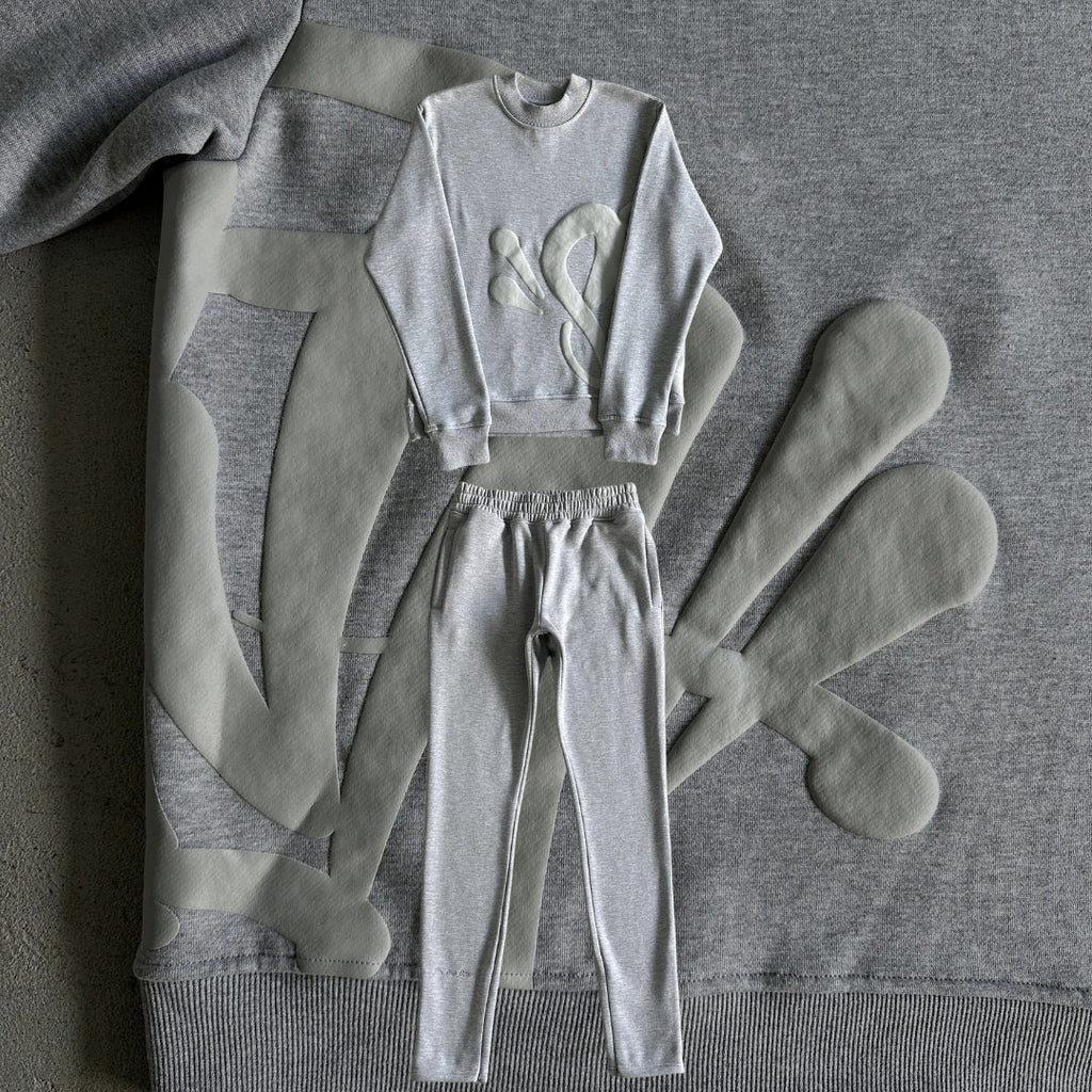 Synaworld Round Neck Suit Grey