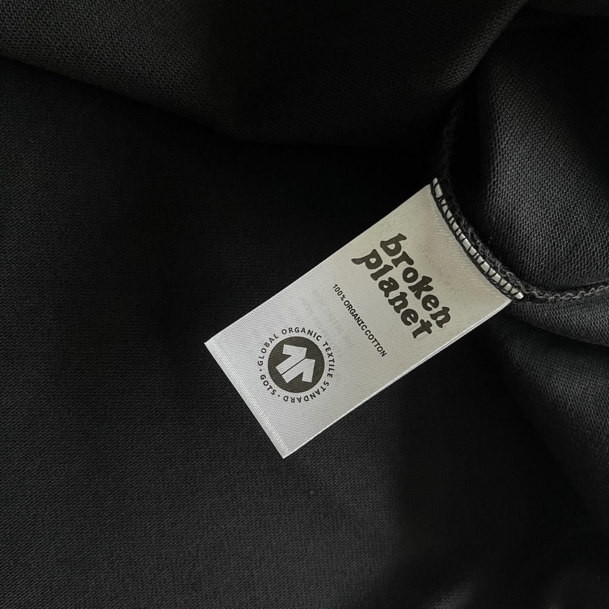 Broken P Basic Letter Short TShirt