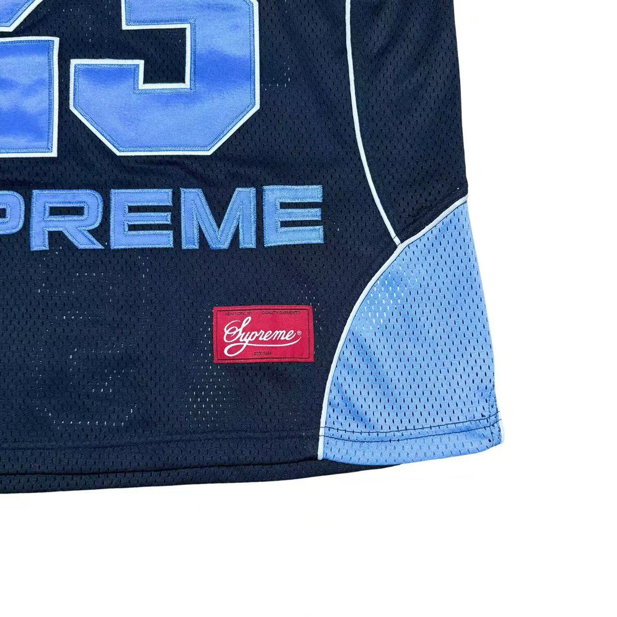 Supreme Tshirt