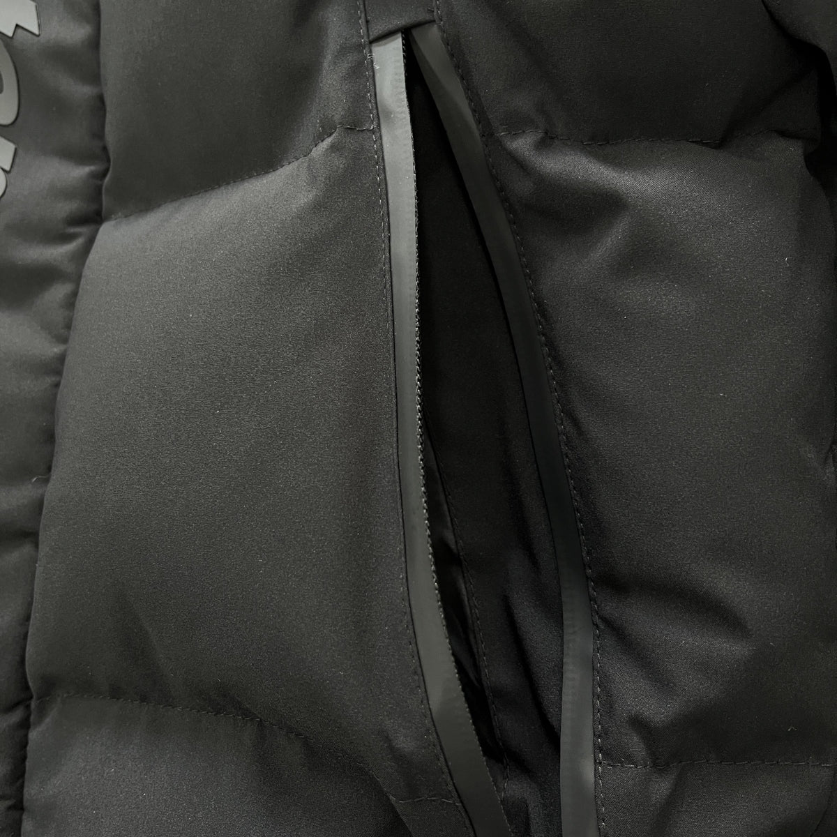 Trapstar Puffer Jacket Hyperdrive