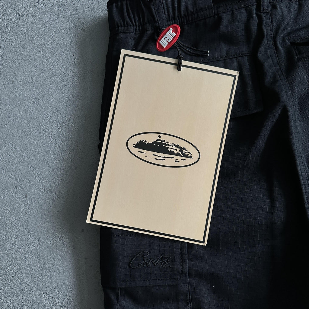 Corteiz Black Cargo Shorts