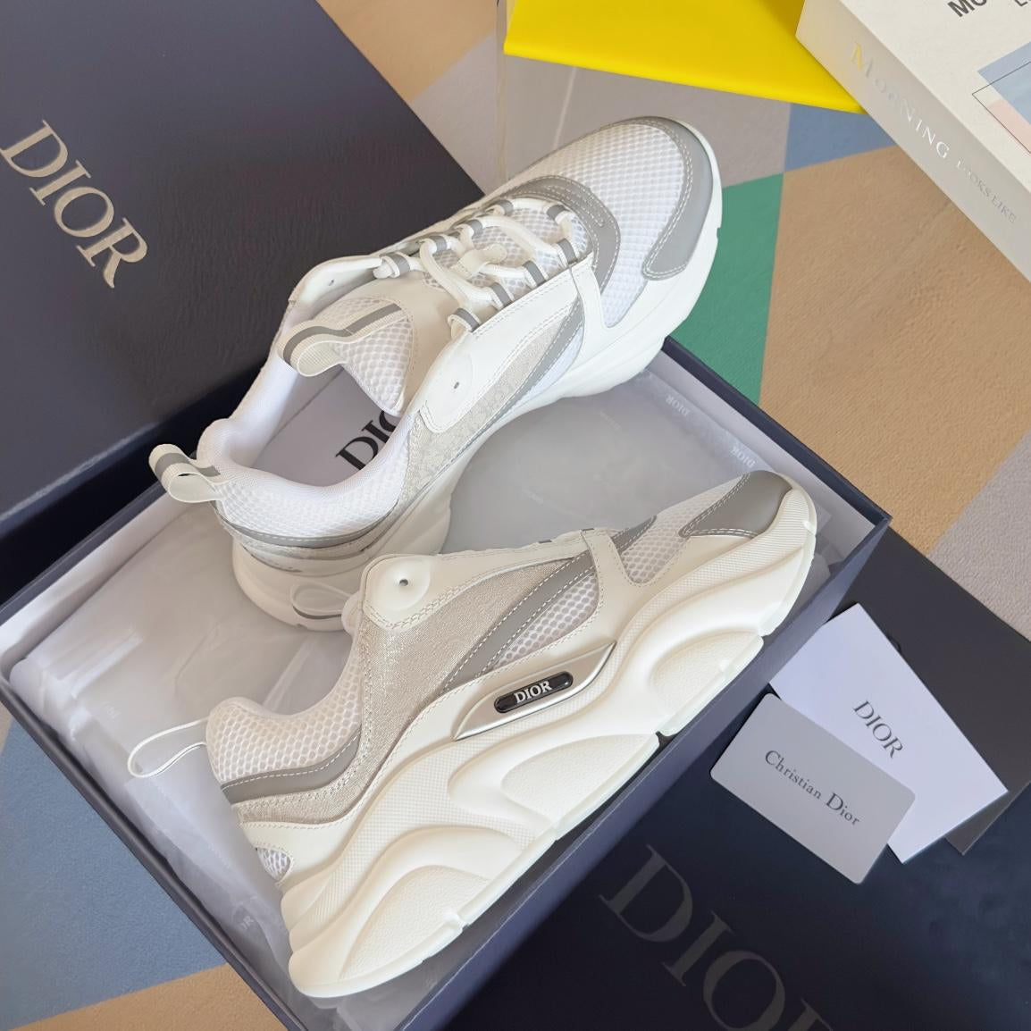 Dlor B22