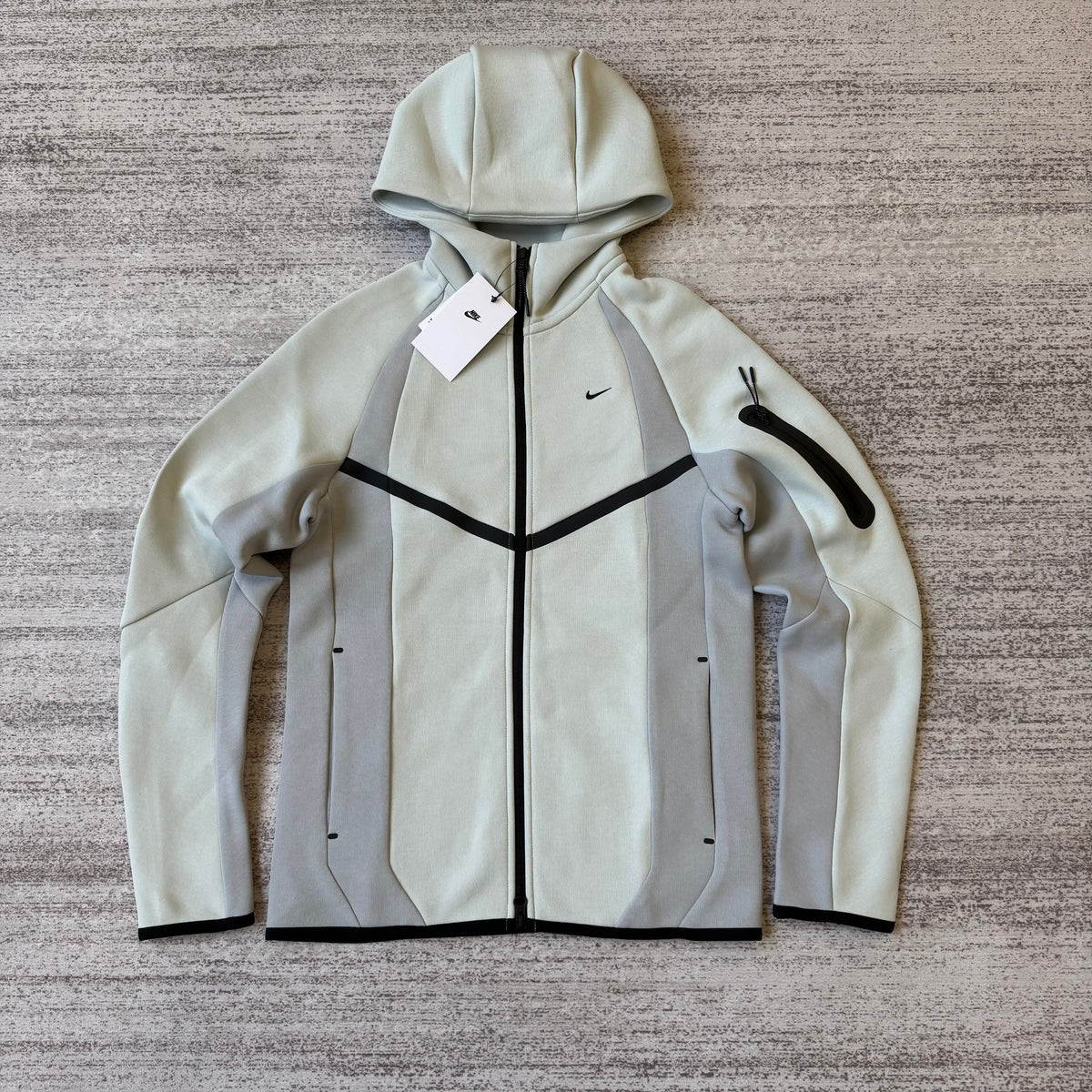 Nike New Techfleece