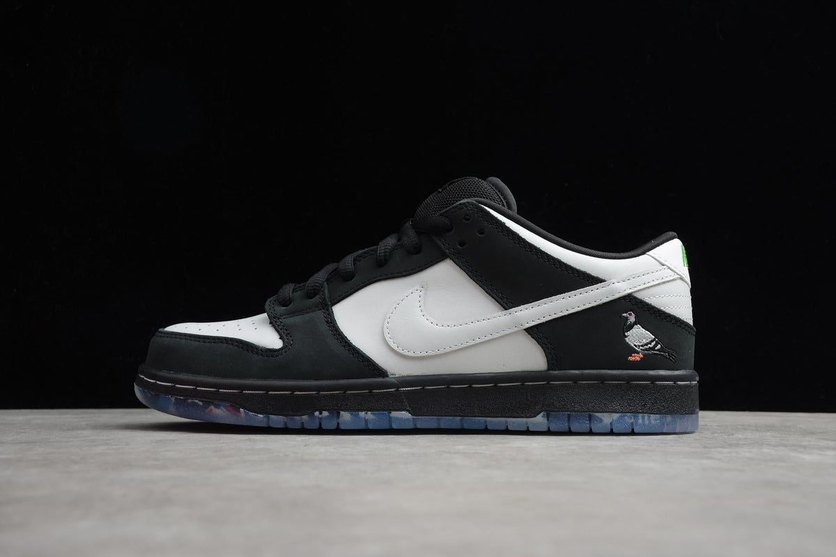 Nike SB Dunk Low Staple Panda Pigeon