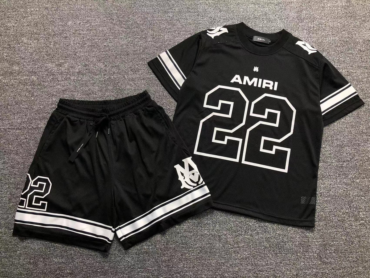 Amiri Shorts & Tshirt